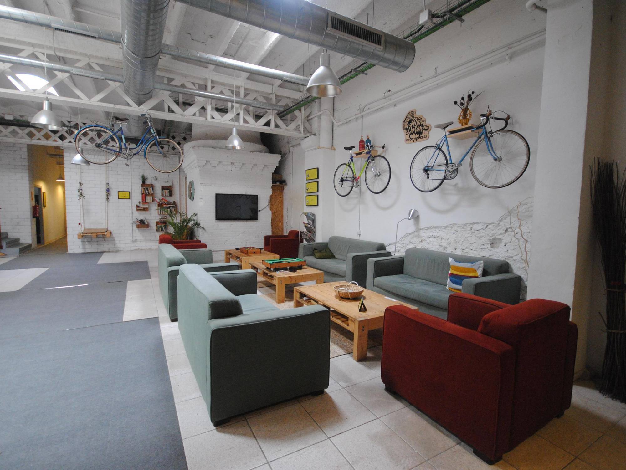 Хостел Bed & Bike Барселона Екстер'єр фото